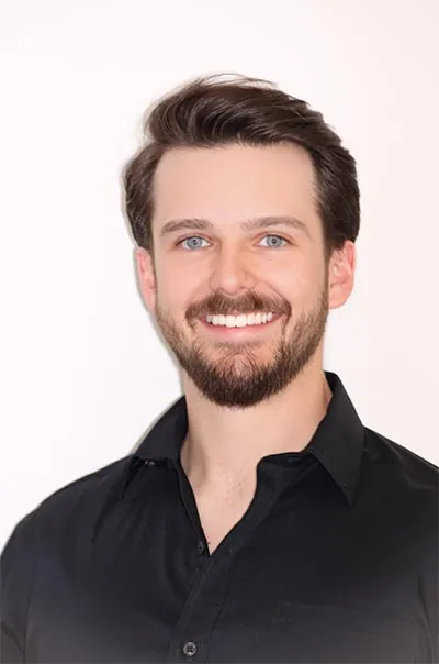Dr. Koman